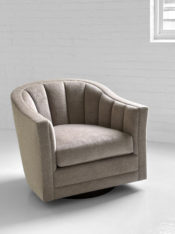 Img_1863 custom lounge chair-600-xxx